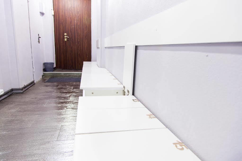 Night & Day Hostel Киев Экстерьер фото